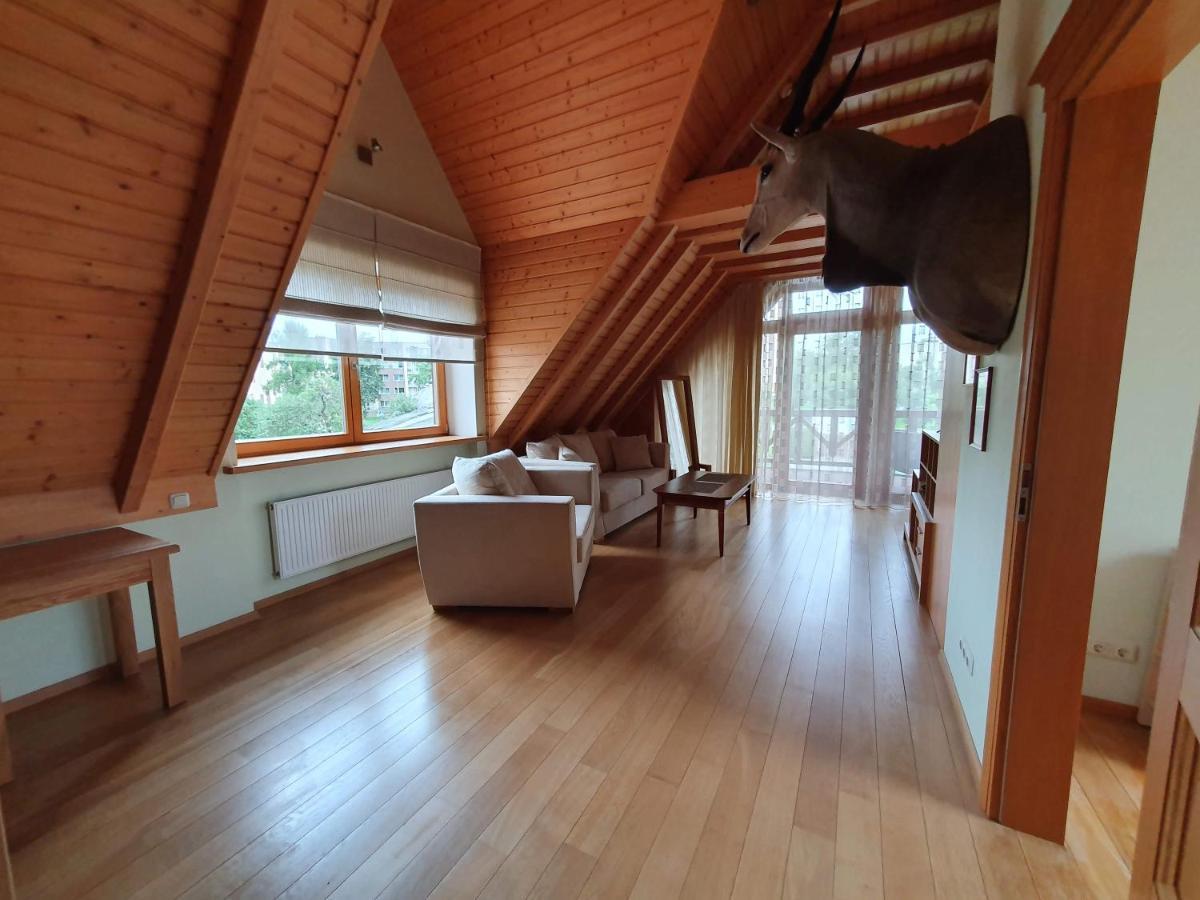 Apartamentai Hunter House Друскининкай Экстерьер фото