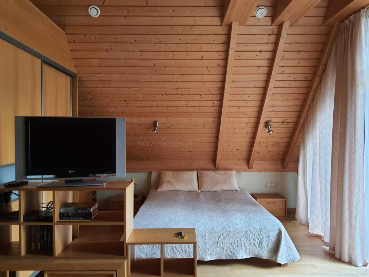 Apartamentai Hunter House Друскининкай Экстерьер фото